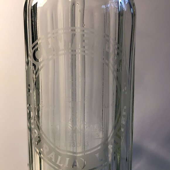 Schweppes 30 Oz Soda Water Seltzer Bottle Syphon Australia Etched Glass E13013 - Picture 8 of 12
